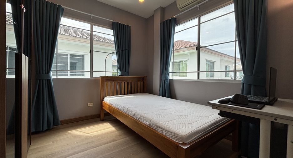 For rent 3 bedrooms house in Prawet, Bangkok