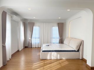 For sale 4 bedrooms house in Bang Phli, Samut Prakan