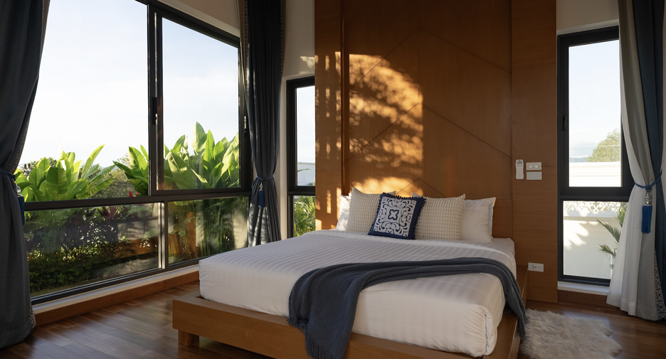 For sale 6 bedrooms villa in Thalang, Phuket