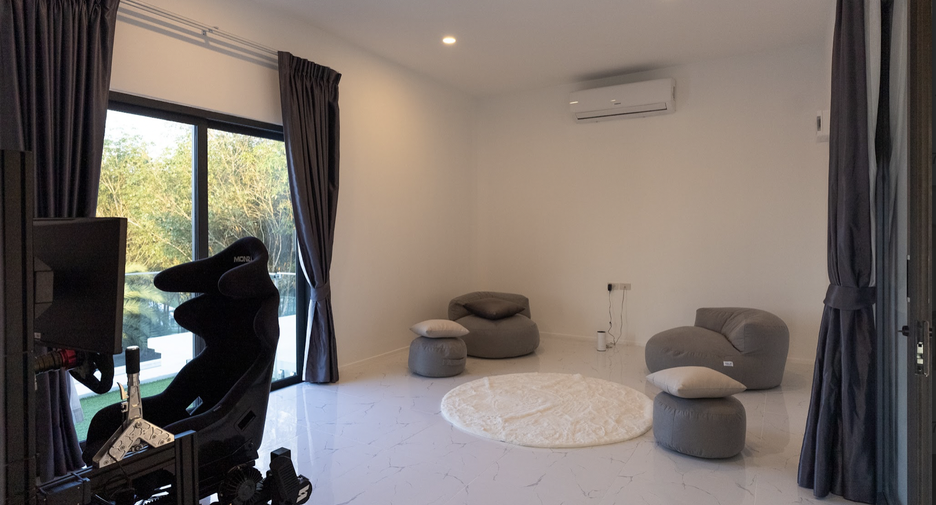 For sale 6 bedrooms villa in Thalang, Phuket