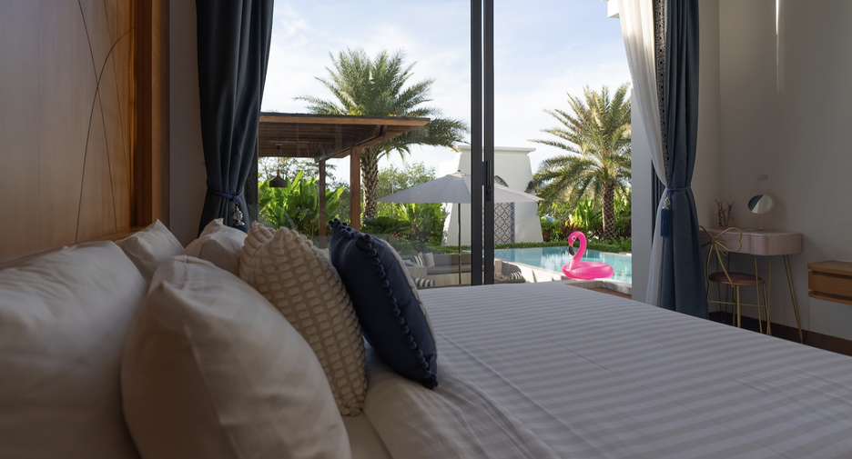 For sale 6 bedrooms villa in Thalang, Phuket