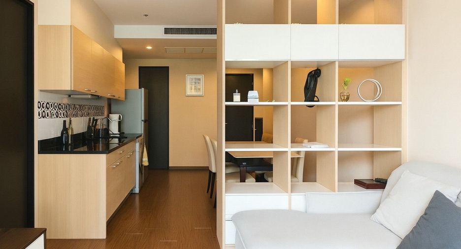 For sale 2 bedrooms condo in Pathum Wan, Bangkok