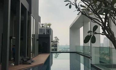 Condo en alquiler de 2 habitaciones en Khlong Toei, Bangkok