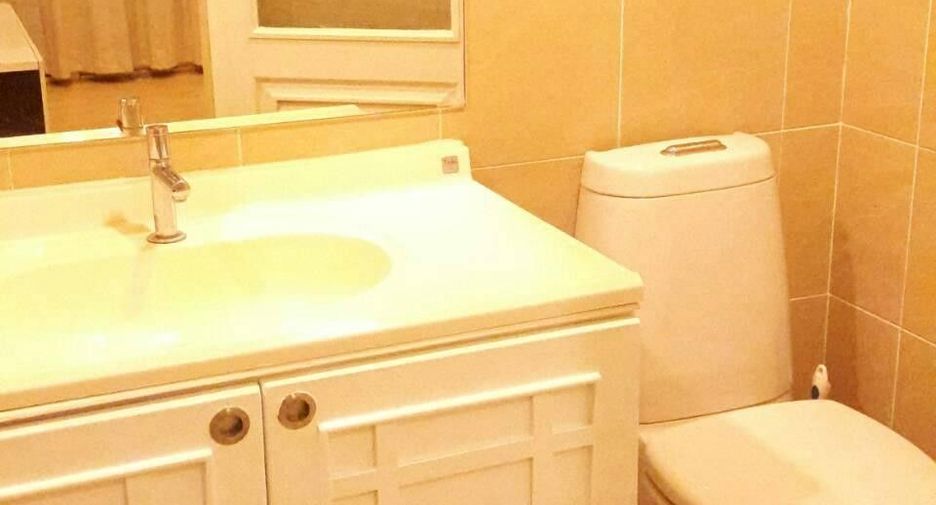 For sale 1 bed condo in Bang Kho Laem, Bangkok