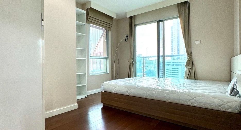 For rent 1 bed condo in Huai Khwang, Bangkok