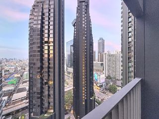 À louer studio condo à Huai Khwang, Bangkok