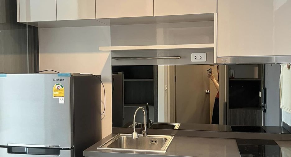 For rent studio condo in Din Daeng, Bangkok