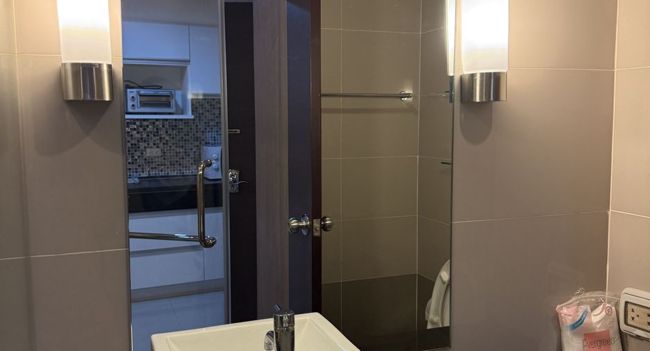 For rent studio condo in Bang Kho Laem, Bangkok