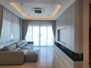 For sale and for rent 4 bedrooms house in Bueng Kum, Bangkok
