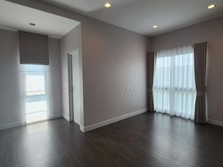 For sale and for rent 4 bedrooms house in Bueng Kum, Bangkok