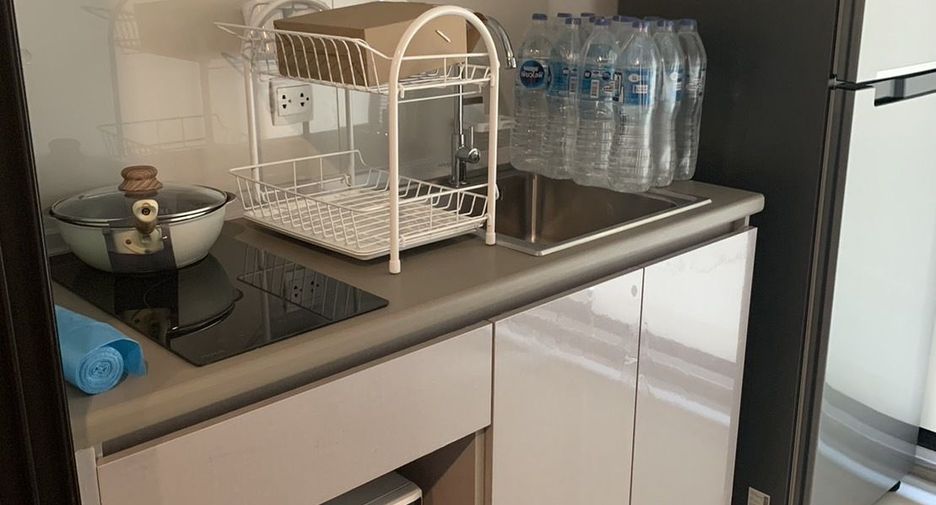 À vendre 1 chambre condo à Din Daeng, Bangkok