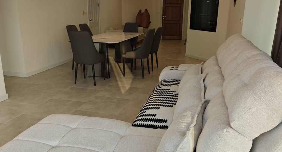 For rent 2 bedrooms condo in Bang Kho Laem, Bangkok