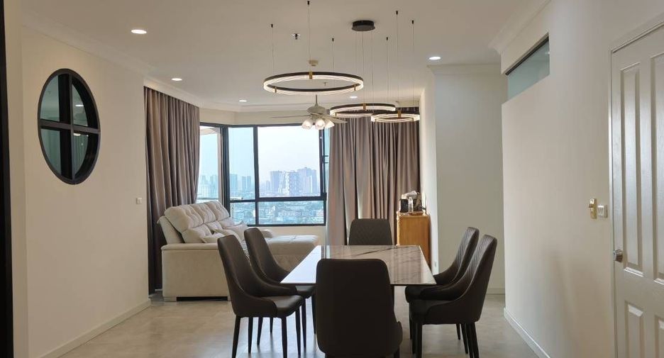 For rent 2 bedrooms condo in Bang Kho Laem, Bangkok