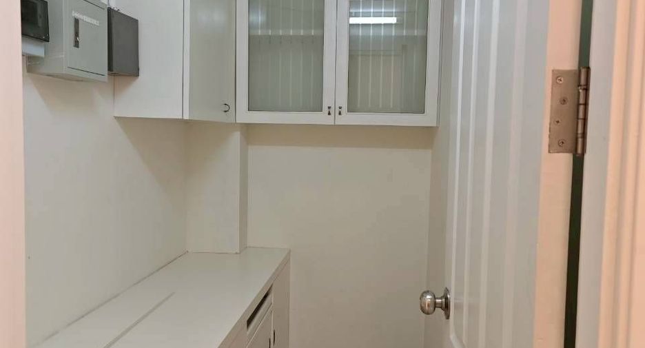 For rent 2 bedrooms condo in Bang Kho Laem, Bangkok
