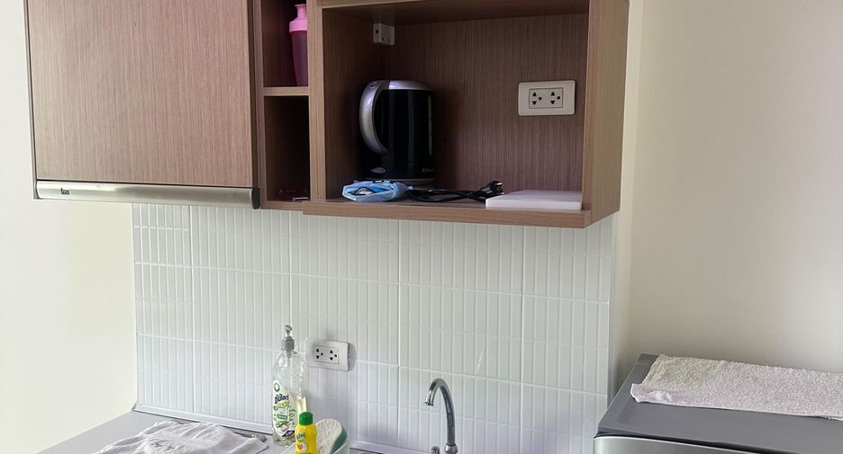 For rent 1 bed condo in Phaya Thai, Bangkok