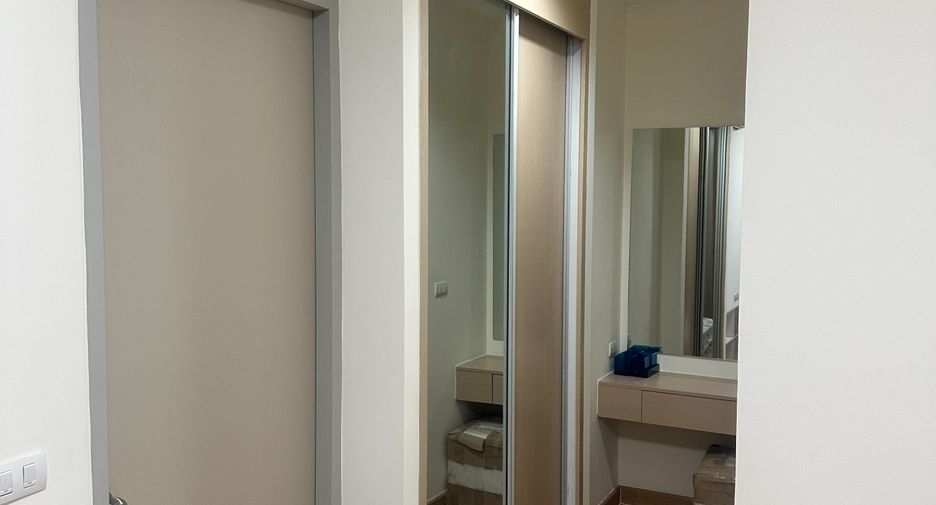 For rent 1 bed condo in Phaya Thai, Bangkok