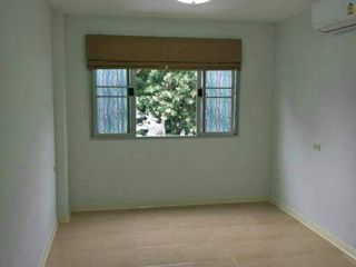For sale 1 bed condo in Bang Kapi, Bangkok