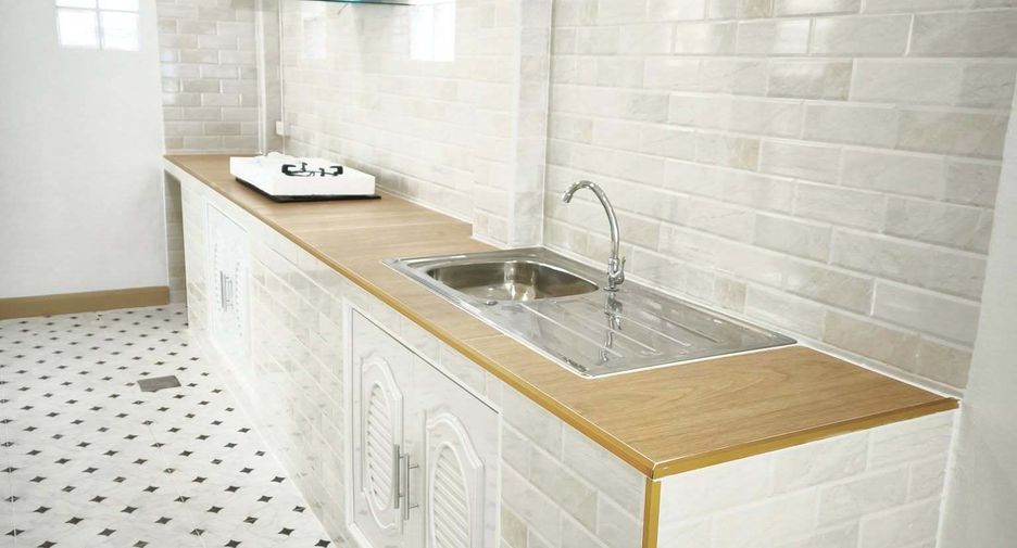 For sale 4 bedrooms house in Khan Na Yao, Bangkok