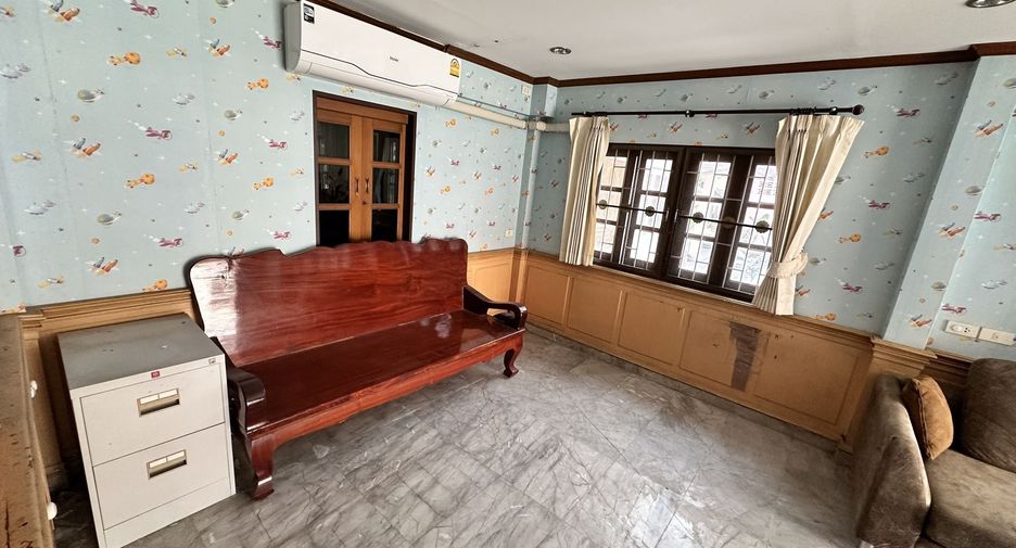 Haus zum Kauf und zur Miete mit 5 Zimmer in Khan Na Yao, Bangkok