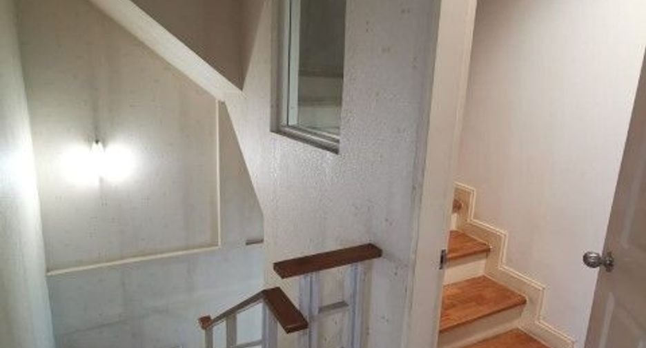 Аренда 3 спальни таунхаус в Ян Наща, Бангкок