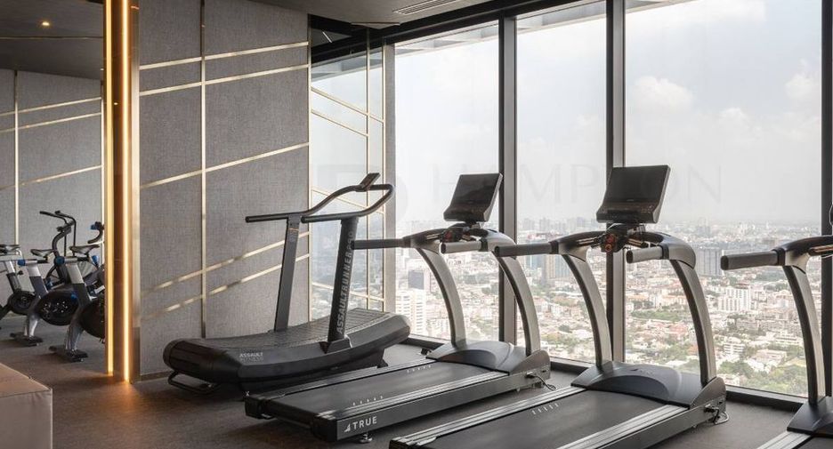For rent 2 bedrooms condo in Ratchathewi, Bangkok