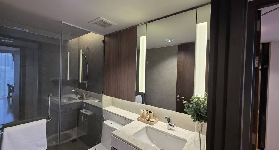 For rent 2 ベッドルーム condo in Khlong Toei, Bangkok