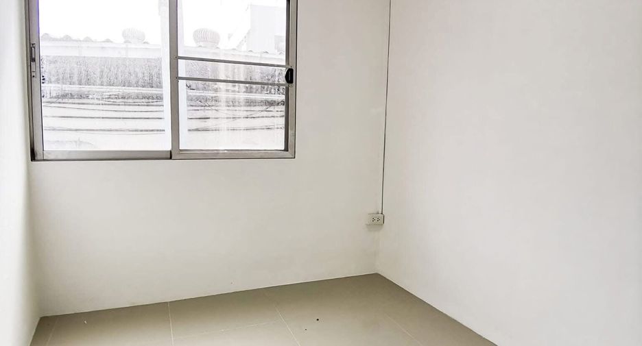 For sale 3 bedrooms house in Phasi Charoen, Bangkok