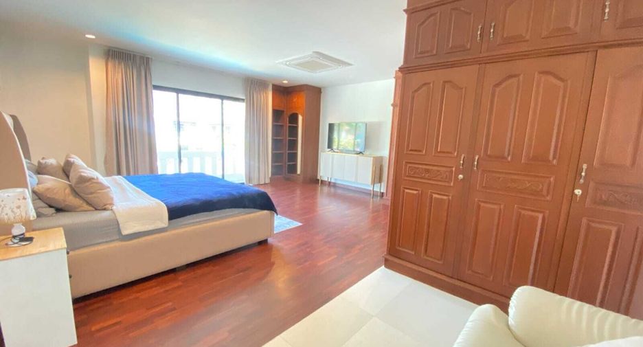 For rent 3 bedrooms villa in Mueang Phuket, Phuket