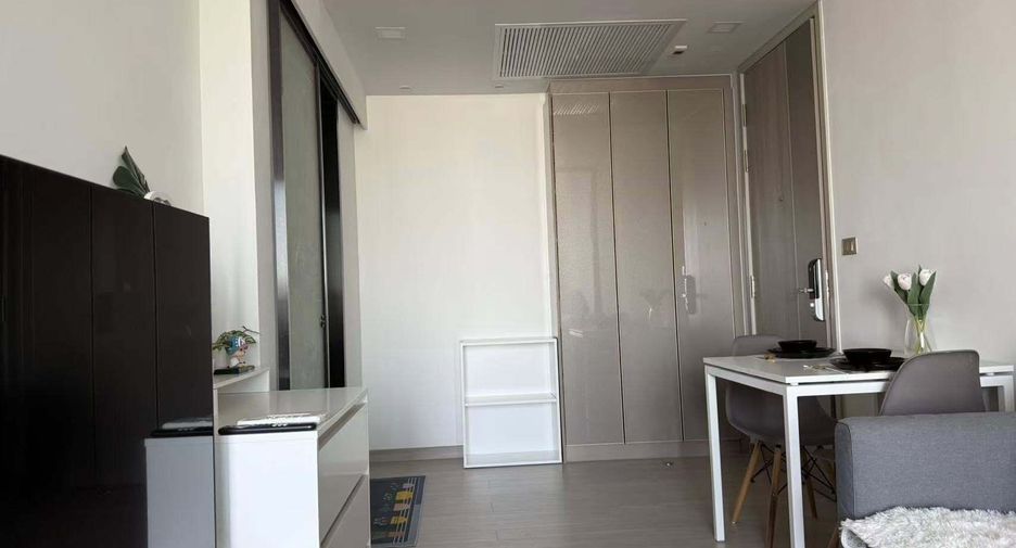 For rent 1 bed condo in Huai Khwang, Bangkok