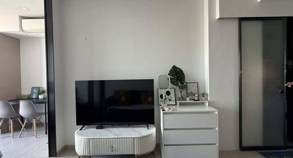 For rent 1 bed condo in Huai Khwang, Bangkok