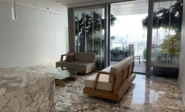 For rent 3 bedrooms condo in Sathon, Bangkok