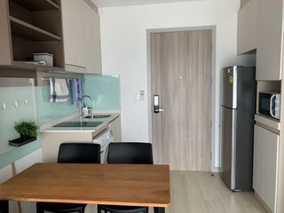 Аренда студия кондо в Сатхон, Бангкок