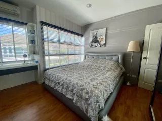 For sale 4 bedrooms house in Khan Na Yao, Bangkok