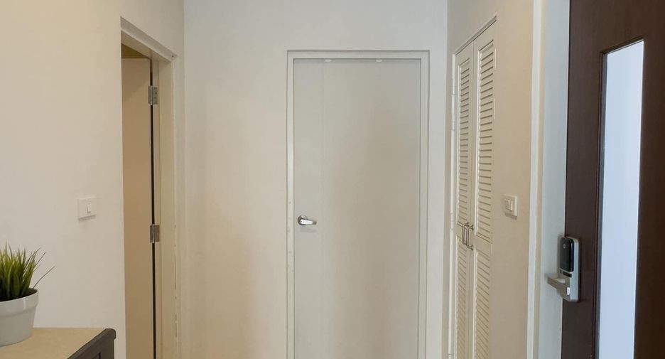 Casa en alquiler de 4 habitaciones en Bang Khen, Bangkok