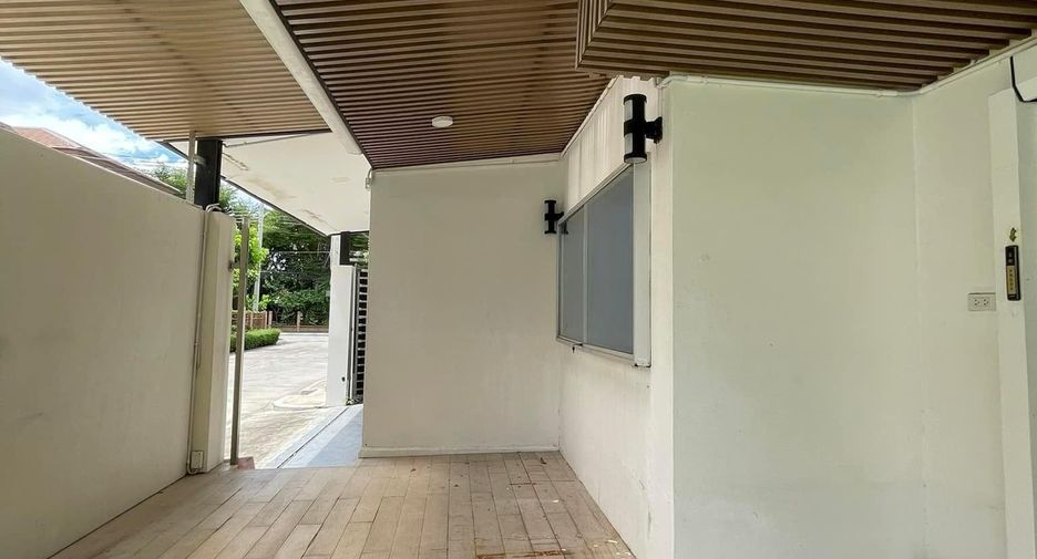 For sale and for rent 3 bedrooms house in Mueang Samut Prakan, Samut Prakan