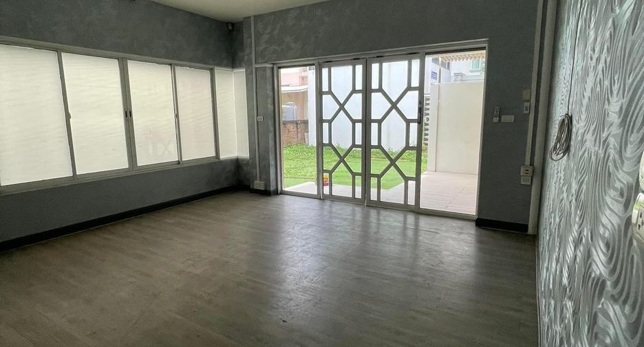 For sale and for rent 3 bedrooms house in Mueang Samut Prakan, Samut Prakan