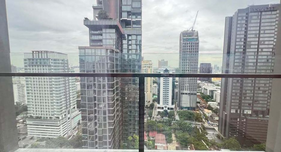 For rent 2 ベッドルーム condo in Khlong Toei, Bangkok