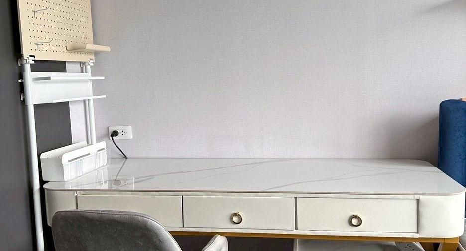 For rent 1 bed condo in Bang Rak, Bangkok