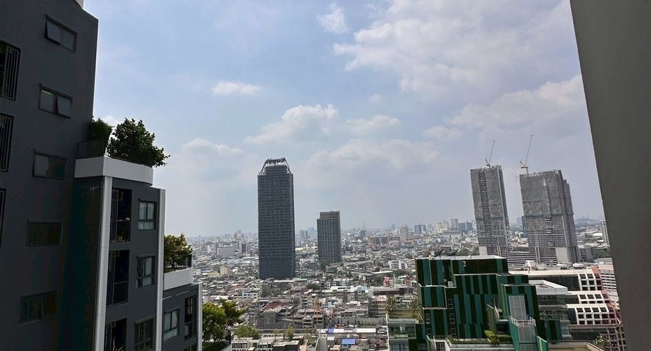 For rent 1 bed condo in Bang Rak, Bangkok