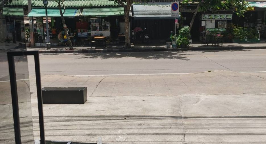 For rent office in Phasi Charoen, Bangkok