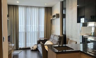 Condo en alquiler de 1 habitaciones en Huai Khwang, Bangkok