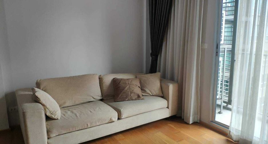 For sale 1 bed condo in Khlong San, Bangkok