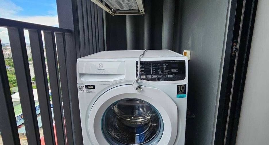 À vendre et à louer 1 chambre condo à Mueang Samut Prakan, Samut Prakan