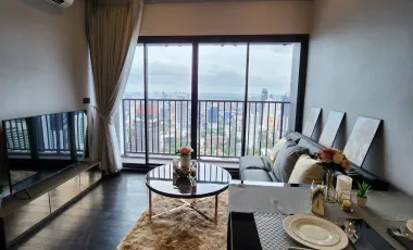 À louer 2 chambres condo à Watthana, Bangkok