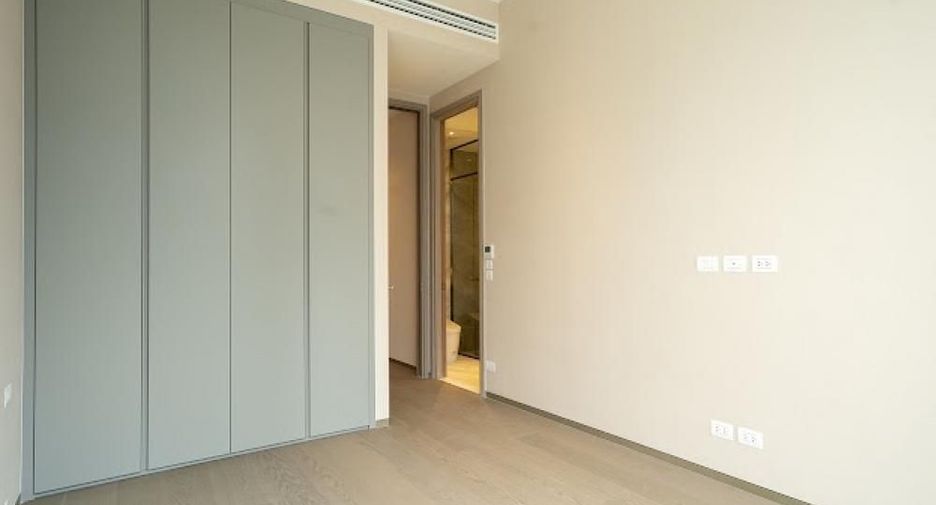 For sale 2 bedrooms condo in Pathum Wan, Bangkok