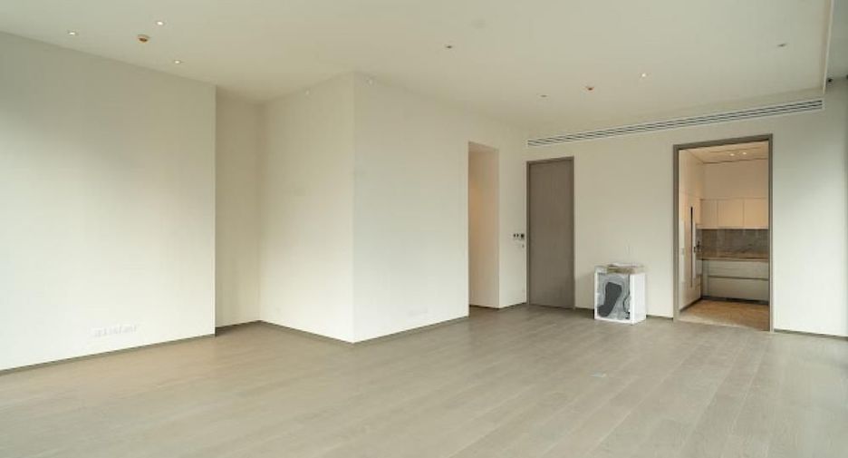 For sale 2 bedrooms condo in Pathum Wan, Bangkok
