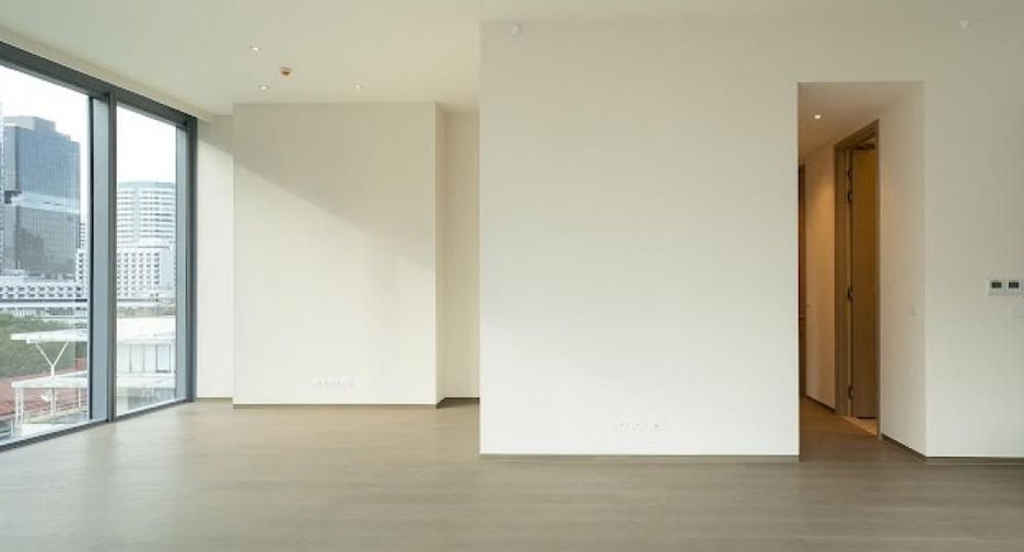 For sale 2 bedrooms condo in Pathum Wan, Bangkok