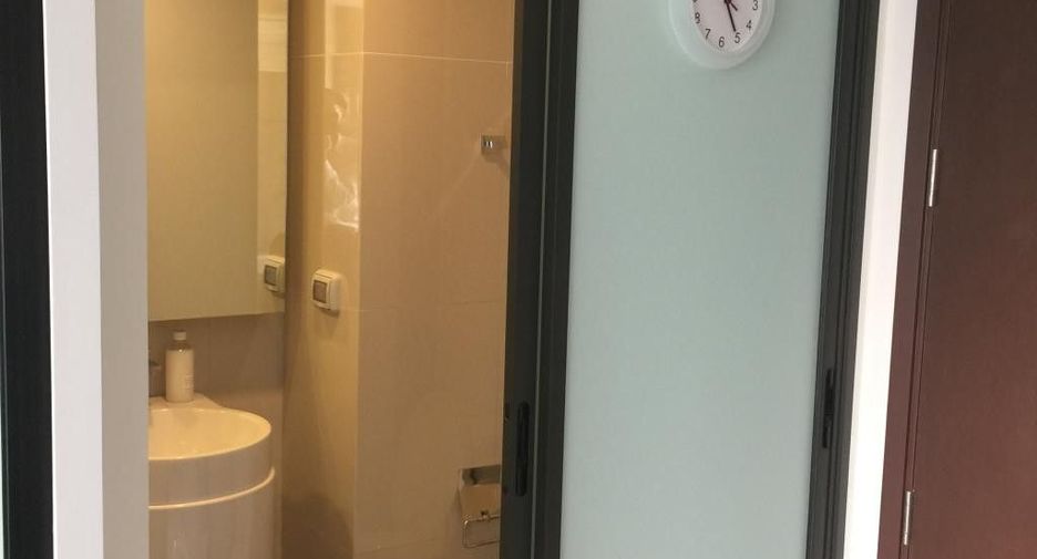For rent studio condo in Huai Khwang, Bangkok