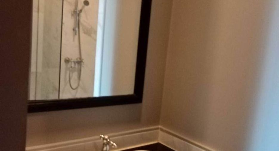 For rent 1 bed condo in Pathum Wan, Bangkok