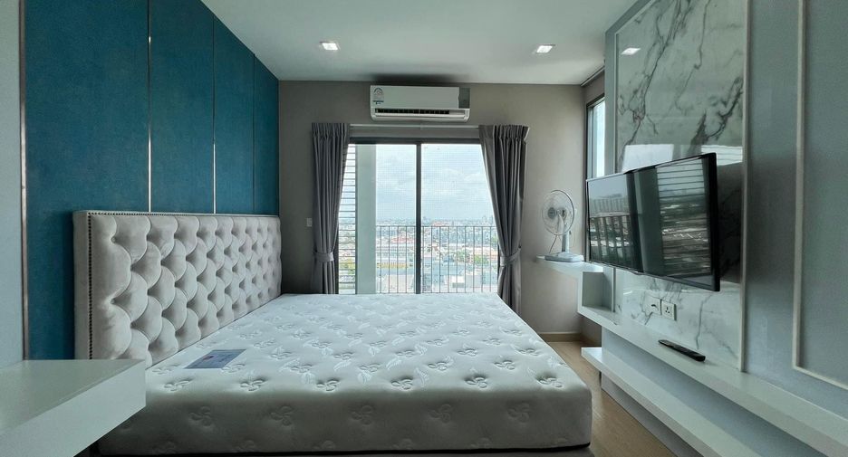 For rent 2 bedrooms condo in Phra Khanong, Bangkok